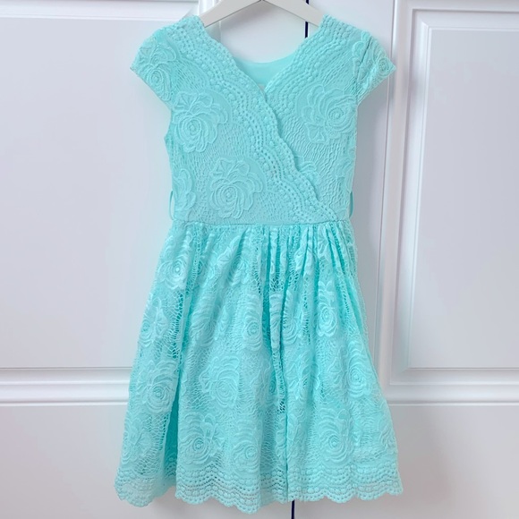 Floral Lace Dress - Picture 1 of 3